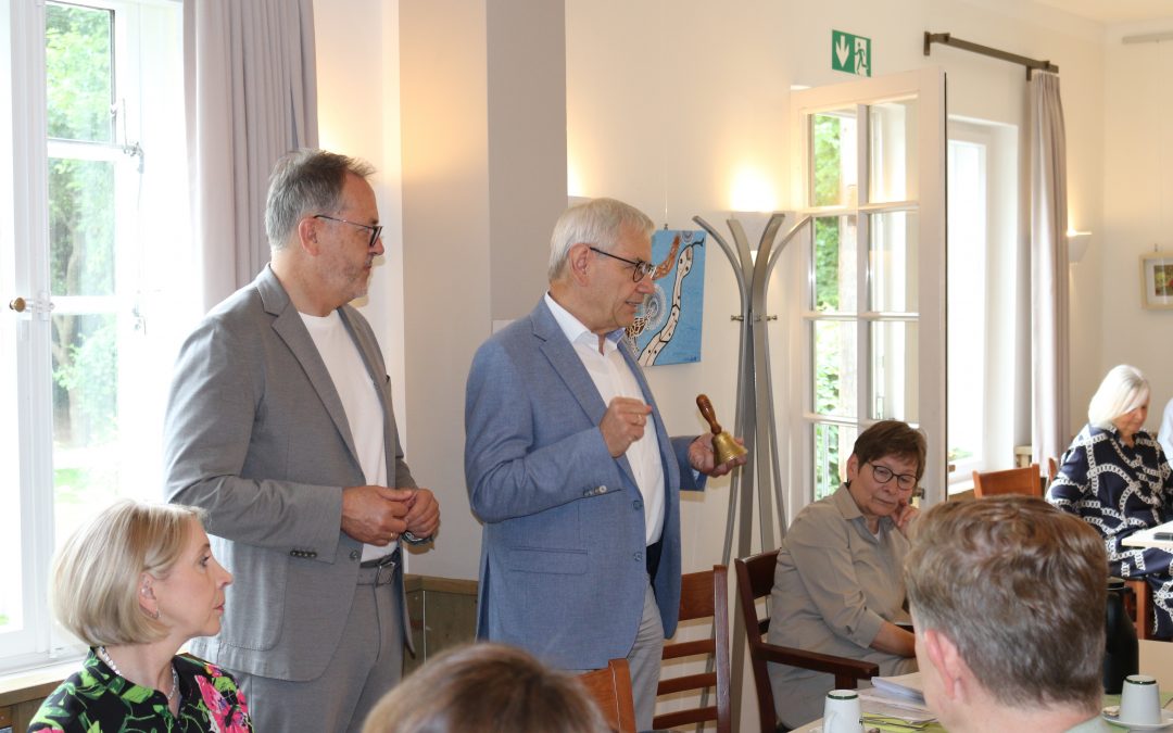 Präsidentschaftsübergabe an der Koppelschleuse